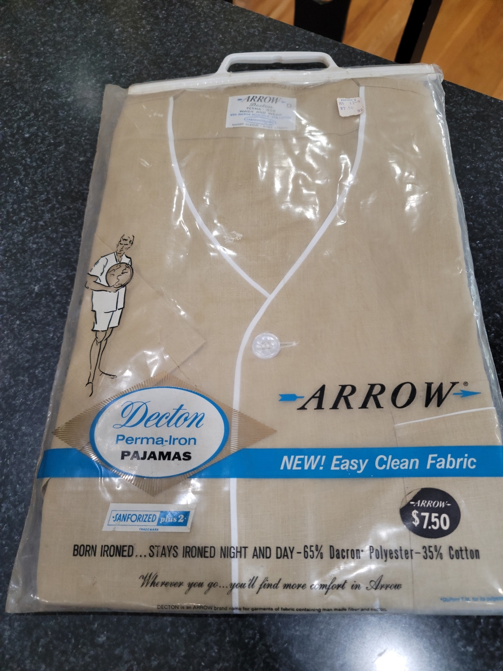 Arrow Decton Perma-Iron Beige Short Sleeve Pajama Set 65/35 Dacron Cotton NOS